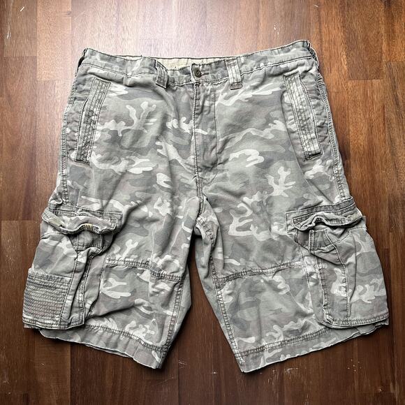 Y2K Green Camo Cargo Levi Strauss Shorts Mens W36 Cotton Big Pockets - Picture 1 of 14